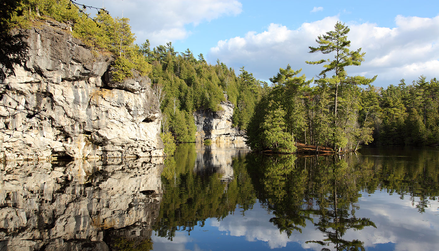 Rockwood, Ontario — The Sterling Group, RE/MAX RE/MAX Real Estate